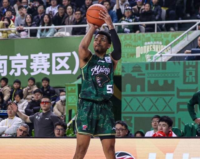 云开体育网站-轰32+12后又砍43+8！CBA又一顶级小外援诞生，能否率队再创奇迹？