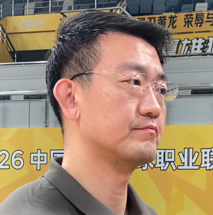 云开体育-广厦G3备战山西！孙铭徽参加踩场，王博拒施压球员+展望比赛！|浙江广厦|末节|潘江|复出|总冠军_新浪体育_新浪新闻