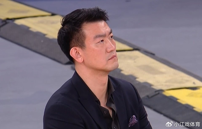 云开体育网址-孙铭徽：打封闭那一刻已经做好了一切准备，对不起支持的人看到最差的|浙江广厦|总决赛|上海男篮|广厦|身体_新浪体育_新浪新闻